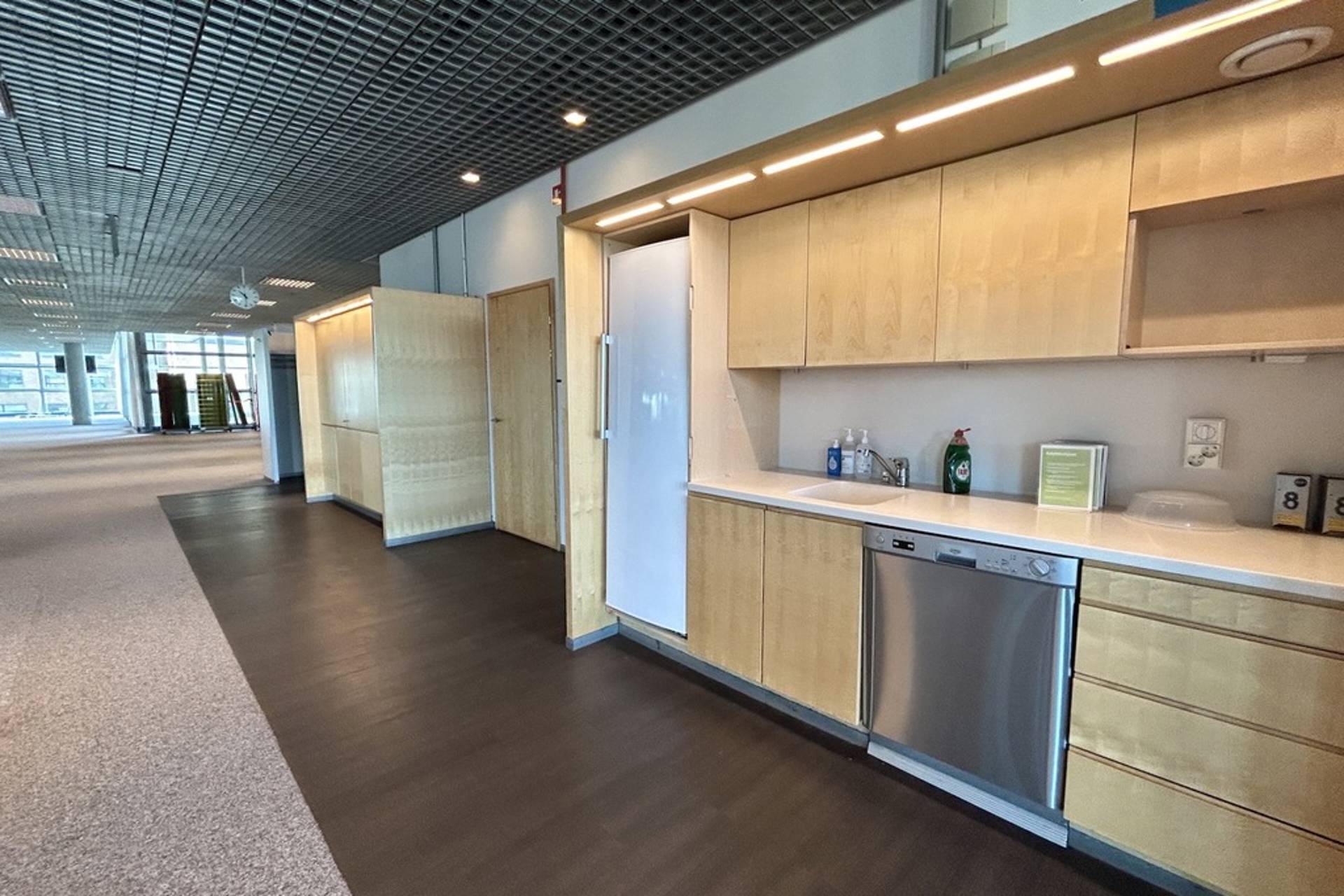 Töölönlahdenkatu 2