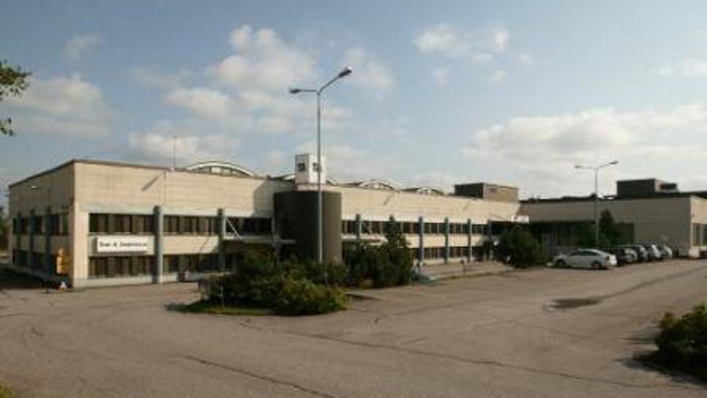 Robert Huberin Tie 7