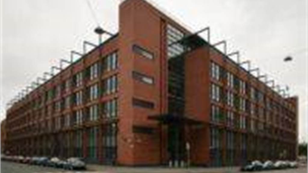 Tynnyrintekijänkatu 1