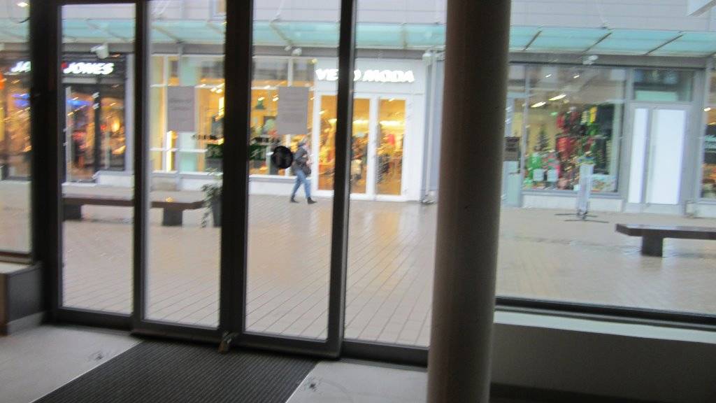 Läntinen Aleksanterinkatu 1