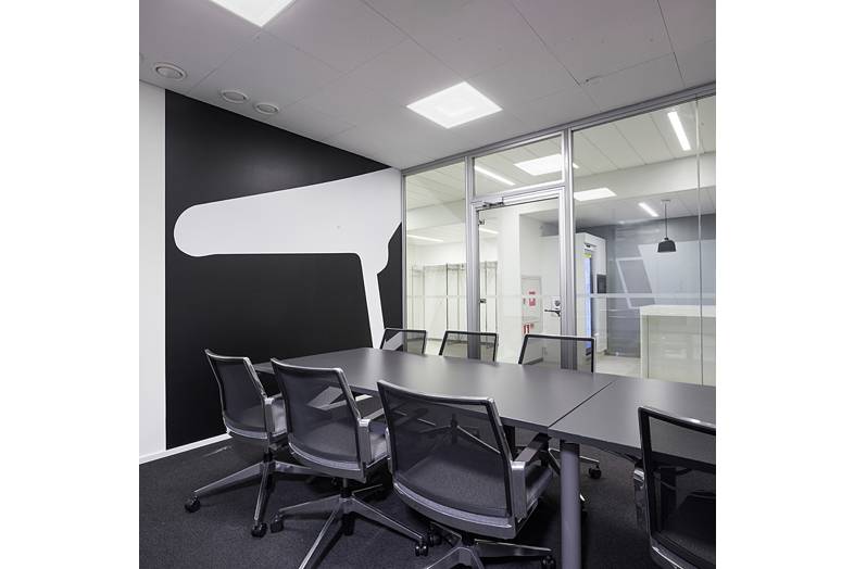 Pohjoinen Rautatiekatu 25