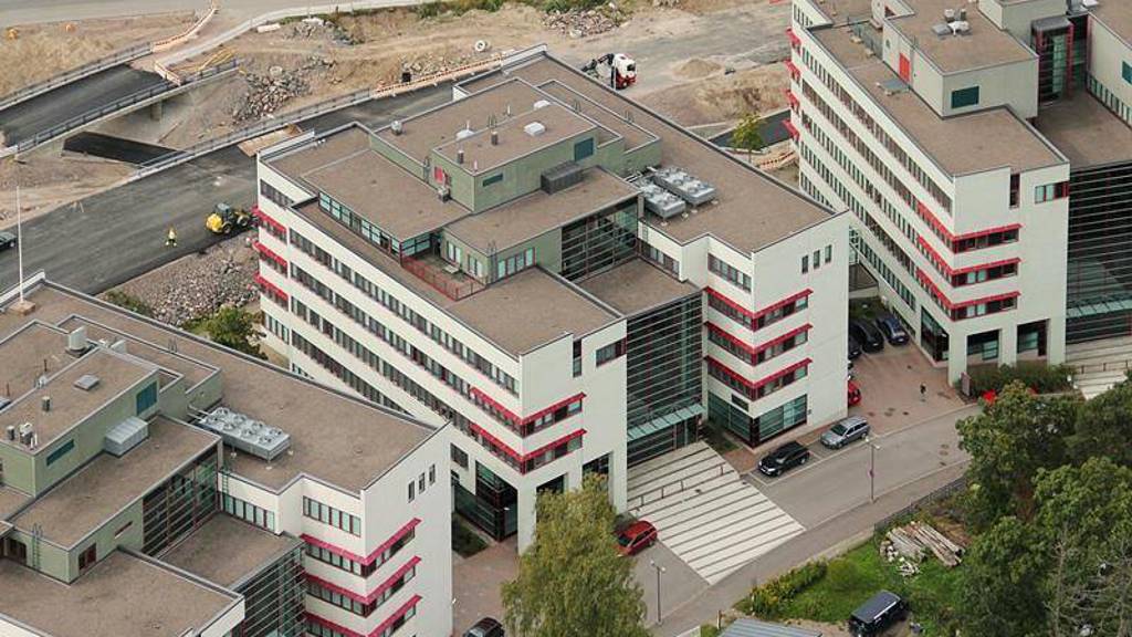 Lars Sonckin Kaari 10-16