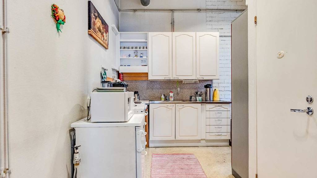 Keittiö Kolsopintie 4