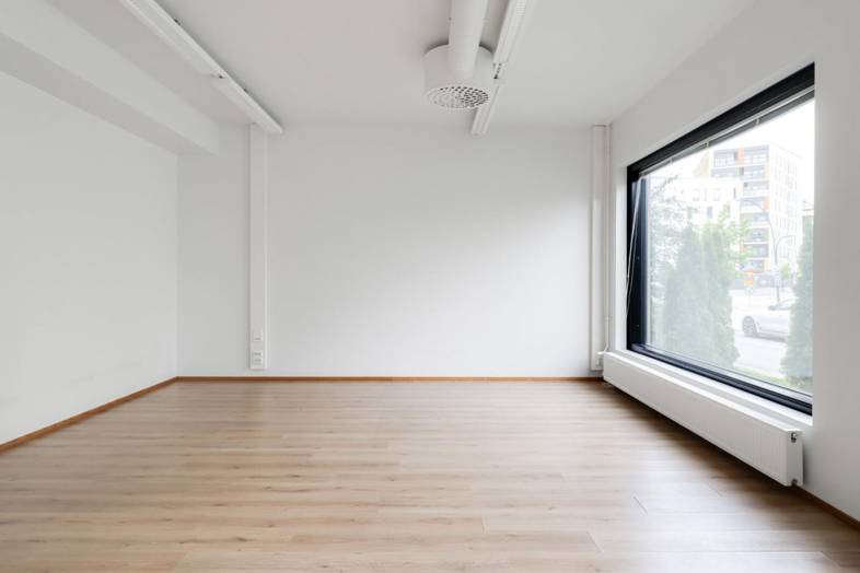 Leinelän puistotie 12