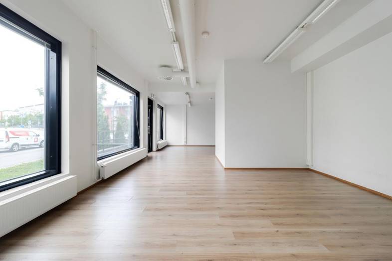 Leinelän puistotie 12