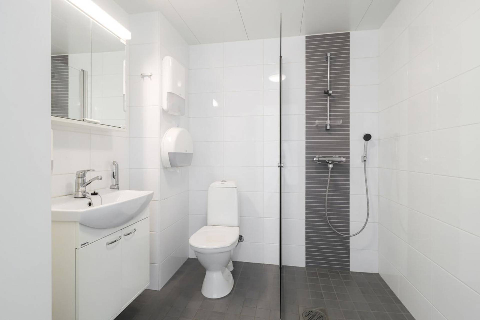 Leinelän puistotie 12