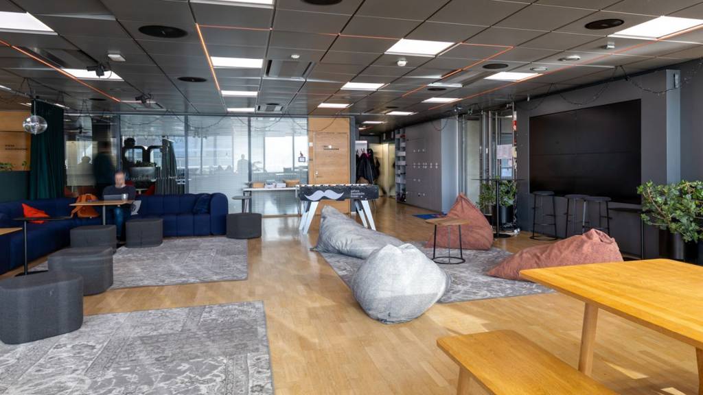 Urho Kekkosen katu 3-7