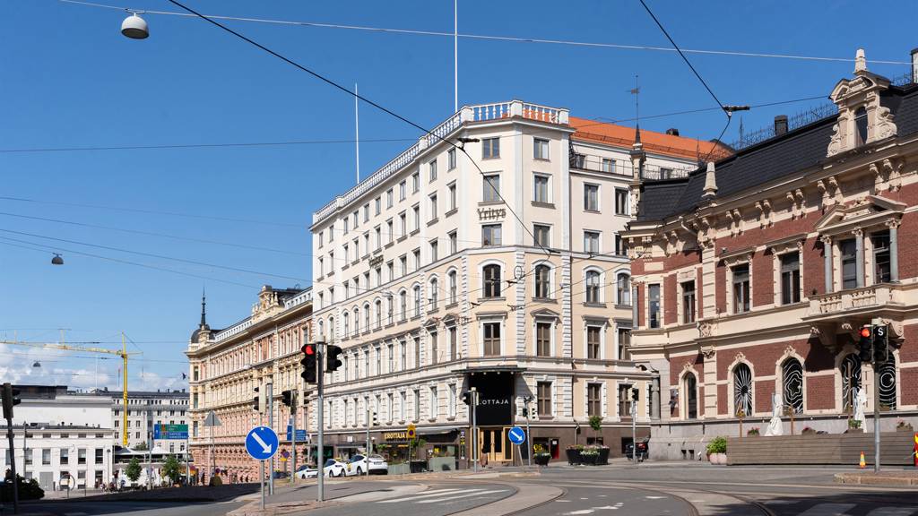 Erottajankatu 15-17