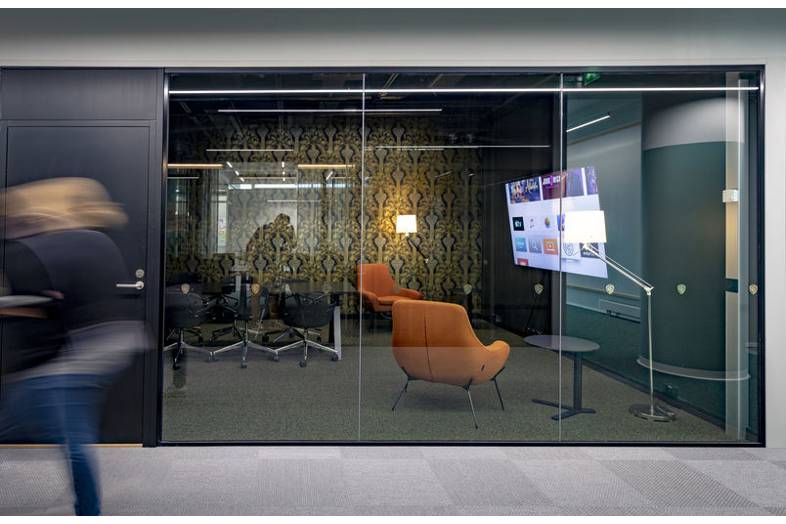 Tammasaarenlaituri 3