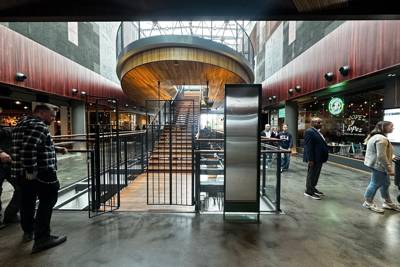 Urho Kekkosen katu 1