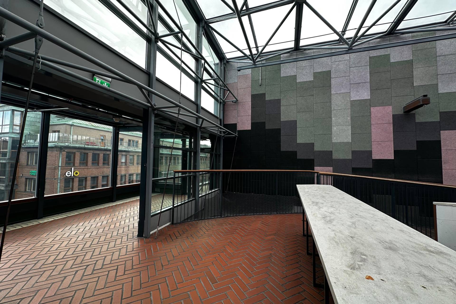 Urho Kekkosen katu 1