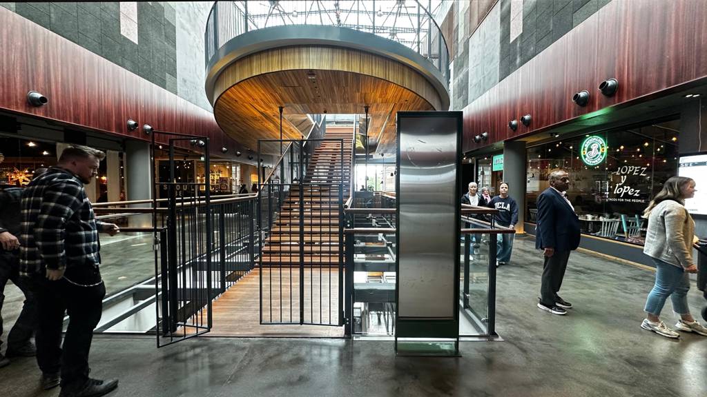 Urho Kekkosen katu 1