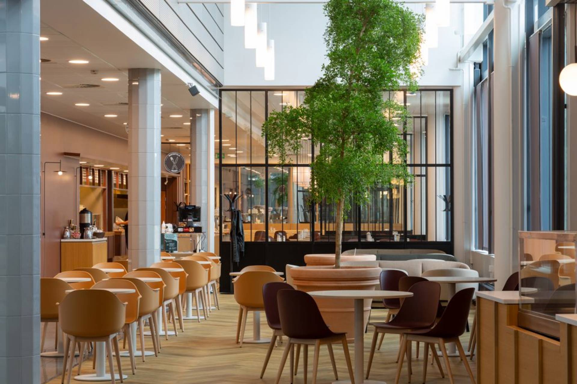 Huopalahdentie 24 B-talo