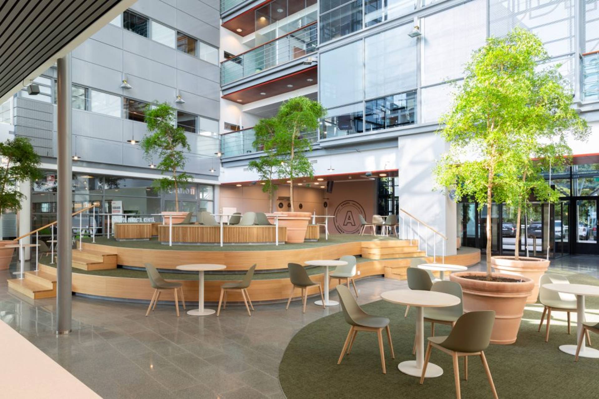 Huopalahdentie 24 B-talo