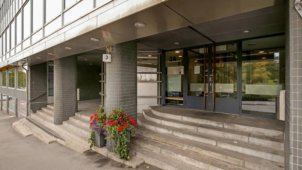 Pitkänsillanranta 3