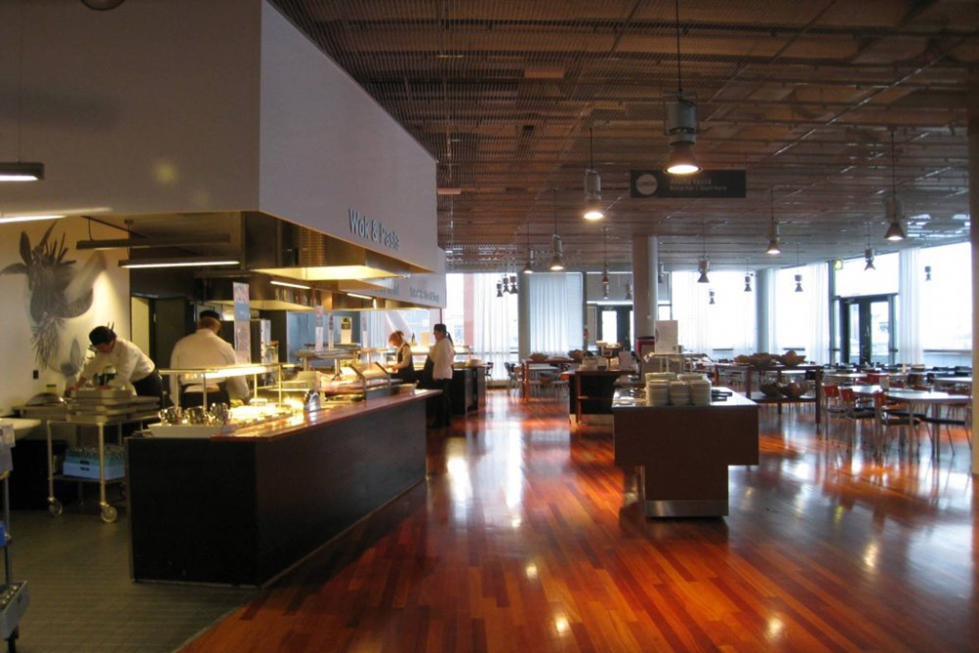 Tammasaarenkatu 5 SANTA MARIA