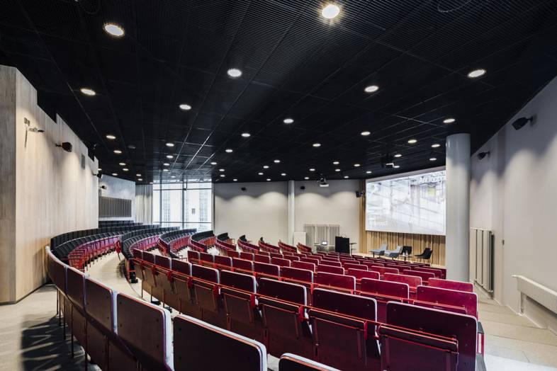 Tammasaarenkatu 3 PINTA