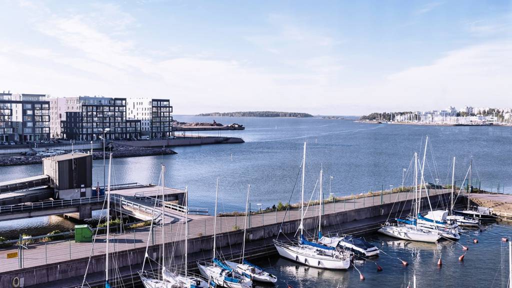 Tammasaarenkatu 3 PINTA