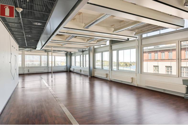 Tammasaarenkatu 1 NINA