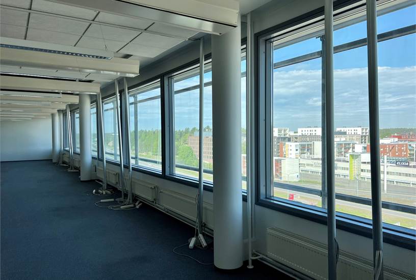 Piispansilta 9 A Toimistotorni