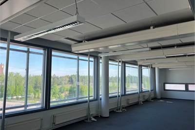 Piispansilta 9 A Toimistotorni