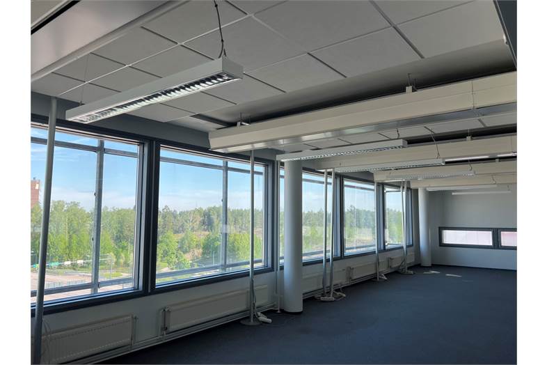 Piispansilta 9 A Toimistotorni