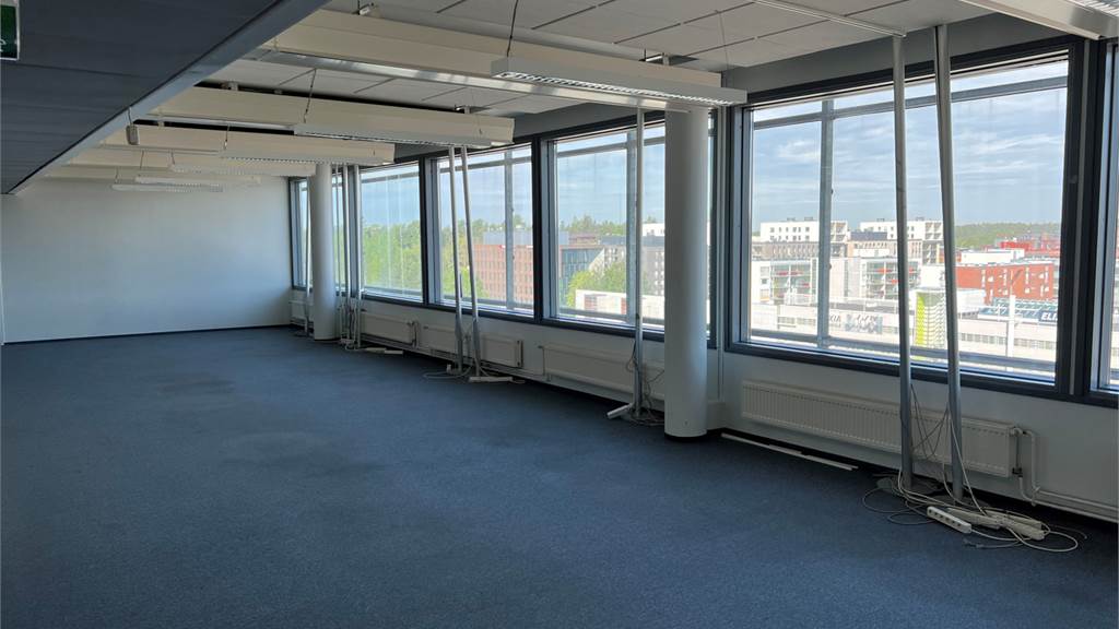 Piispansilta 9 A Toimistotorni