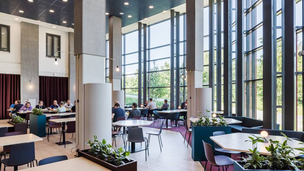 Lars Sonckin kaari 12