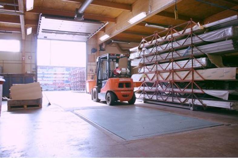 Minkkikatu 1-3 JÄRVENPÄÄ