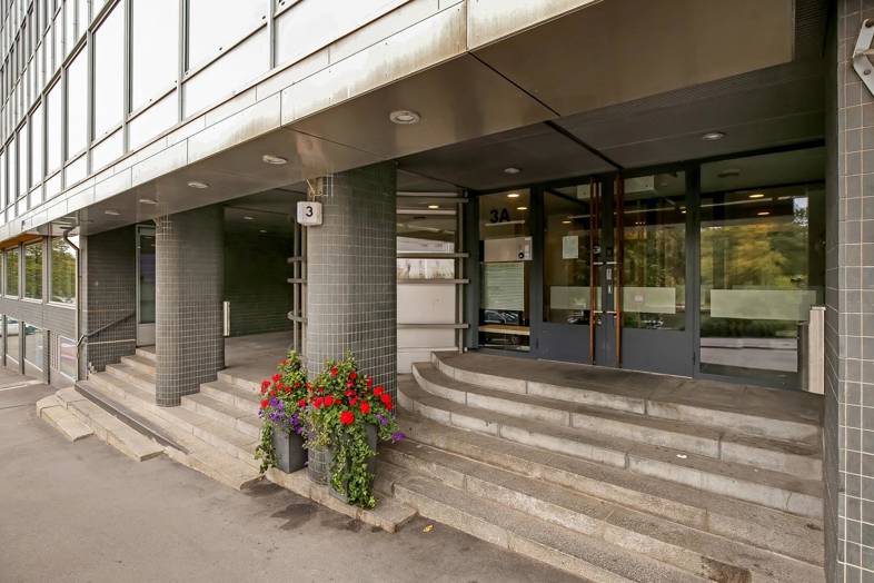 Pitkänsillanranta 3