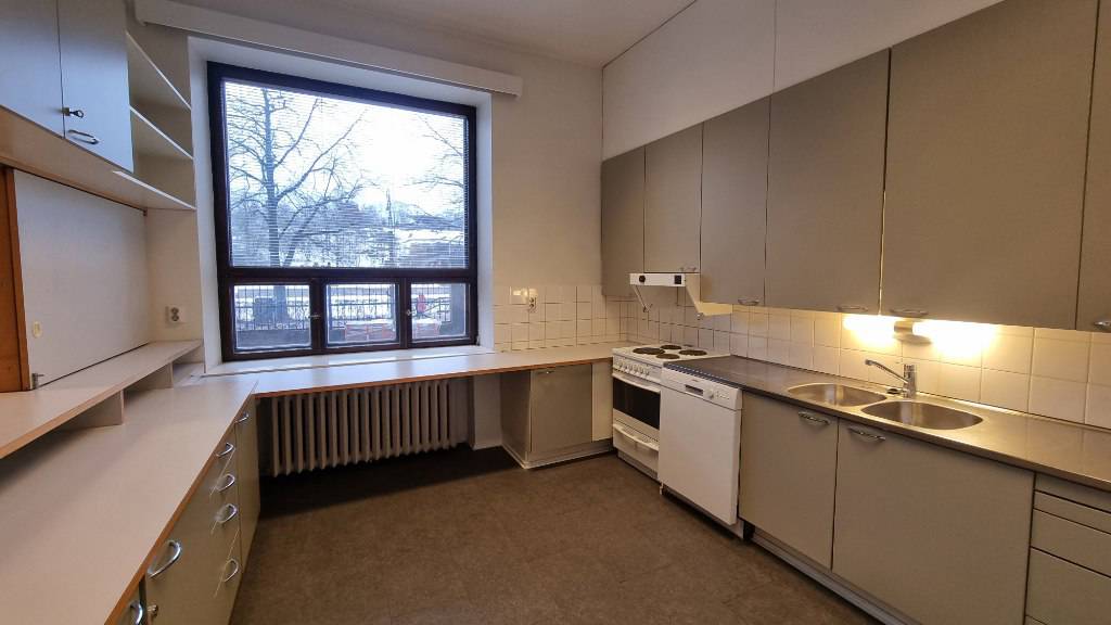 Läntinen Rantakatu 35 C/ Linnankatu 36