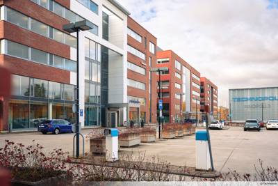 Vaisalantie 2, A-talo