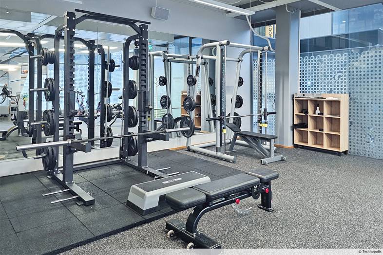 Vaisalantie 2, A-talo