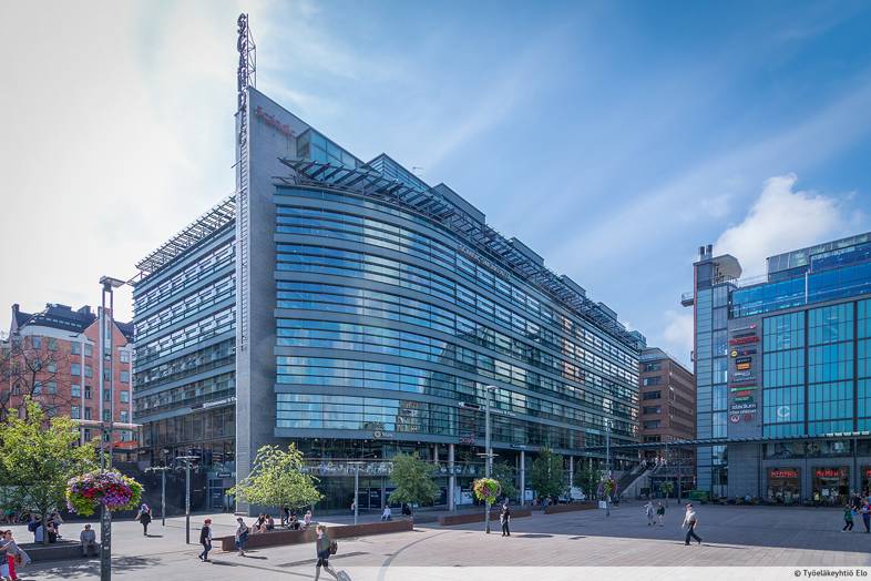 Annanaukio 1, kauppakuja