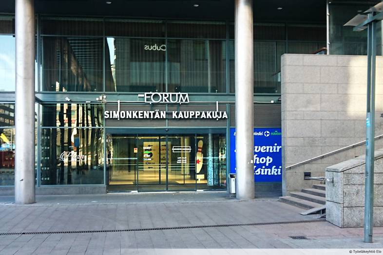 Annanaukio 1, kauppakuja