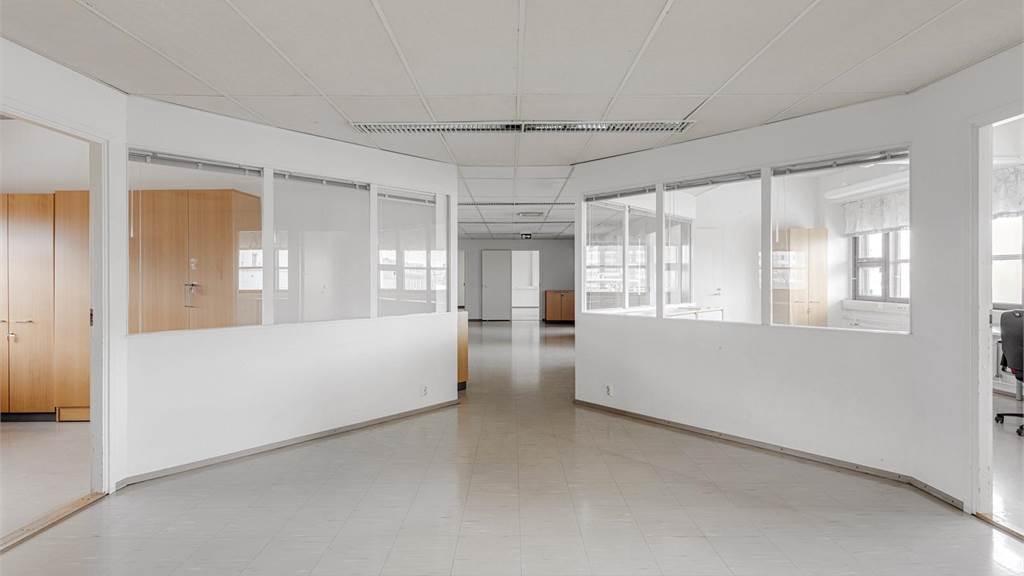 Itsenäisyydenkatu 39 T 89