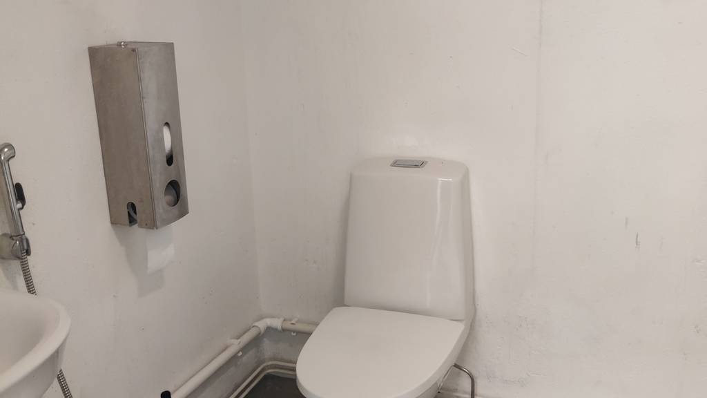 Säästöpankinranta 8