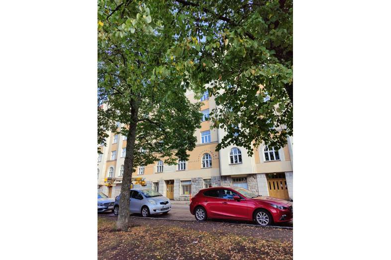 Säästöpankinranta 8