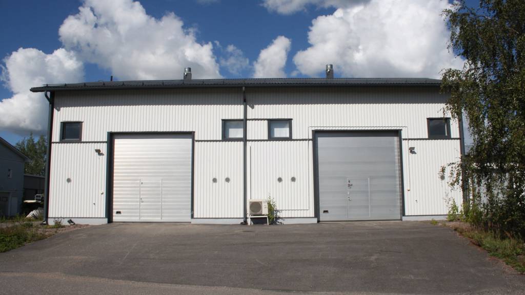 Uusi halli Yrittäjänkatu 6