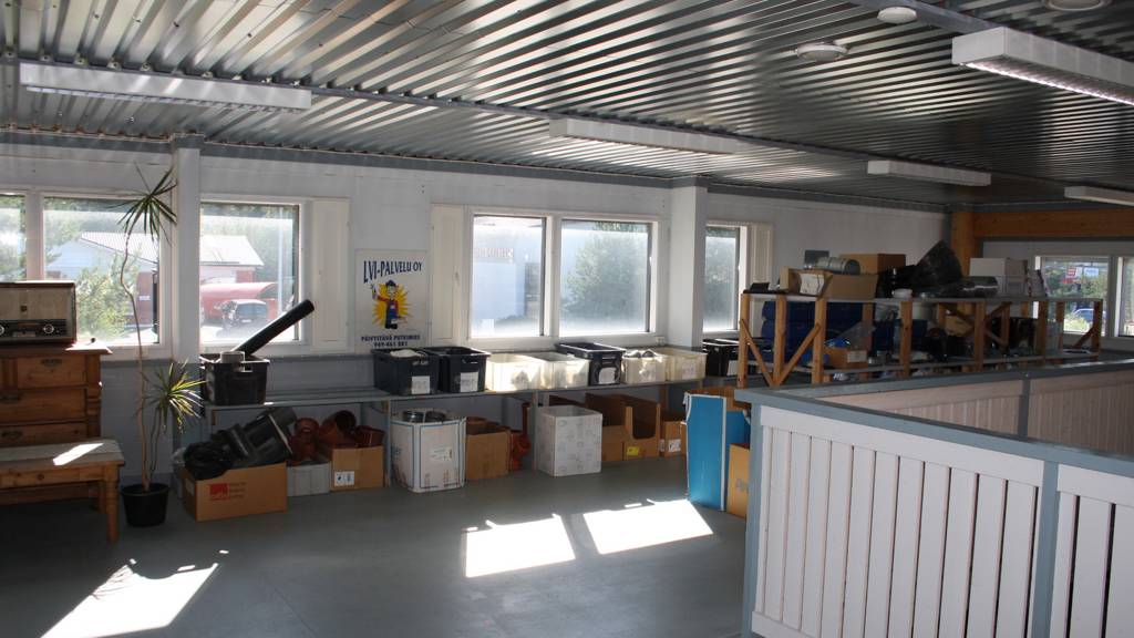 B parvi Yrittäjänkatu 6