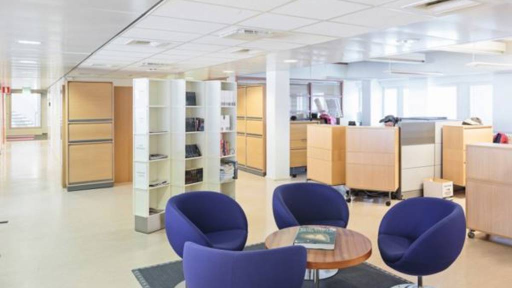 Pohjoinen Rautatiekatu 25