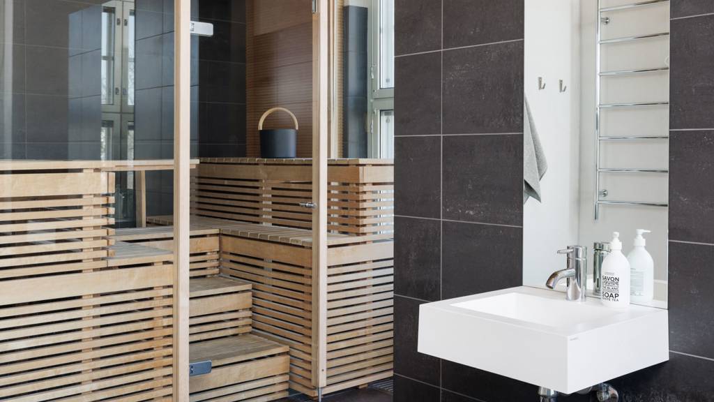 Pursimiehenkatu 29-31