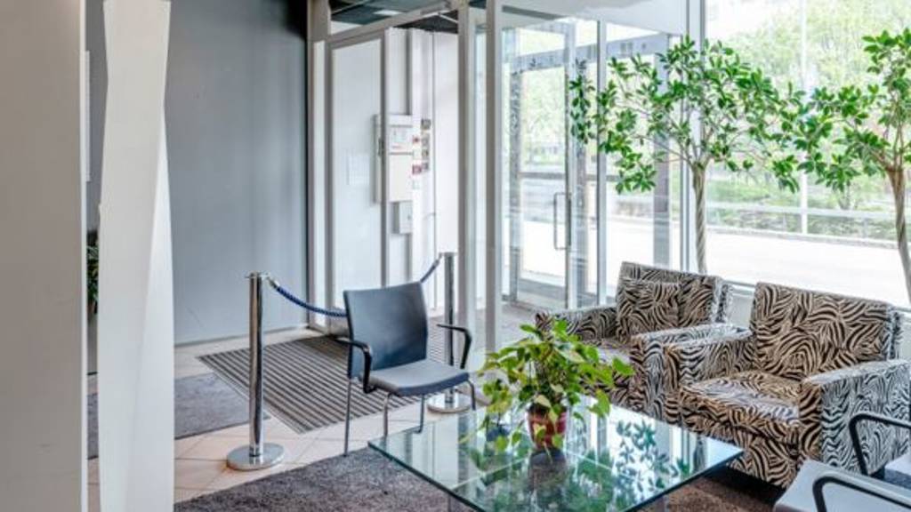 Pohjoinen Rautatiekatu 25