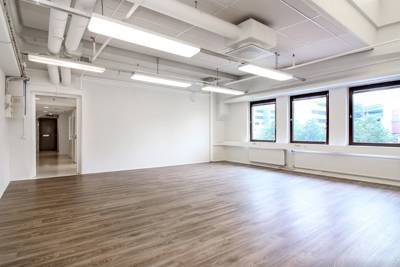 Linnanrakentajantie 4