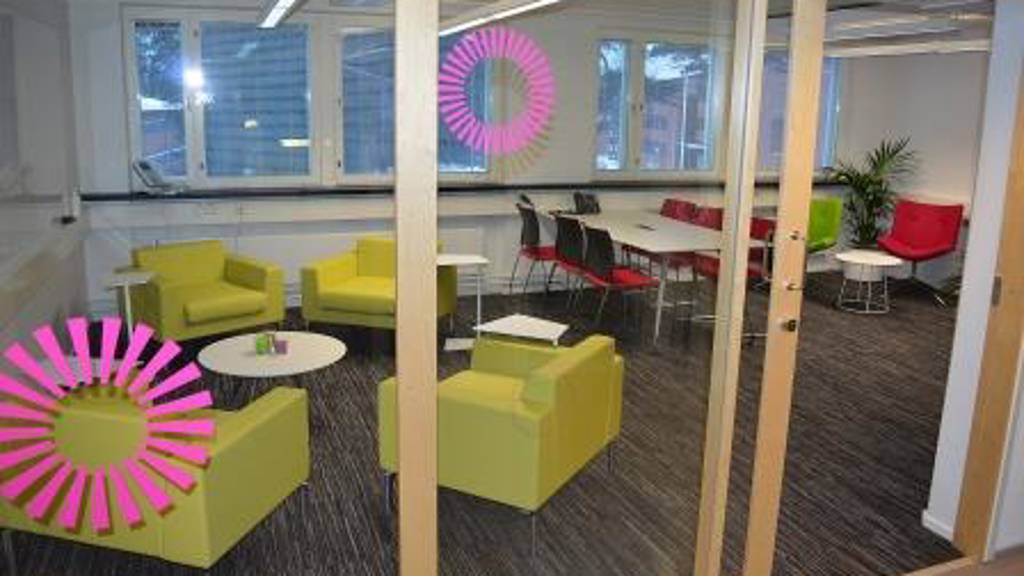 Metallimiehenkuja 10