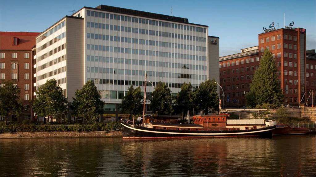 Pitkänsillanranta 3