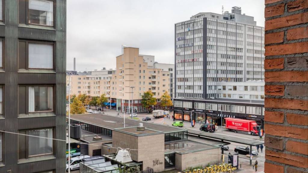 Urho kekkosen katu 3-7