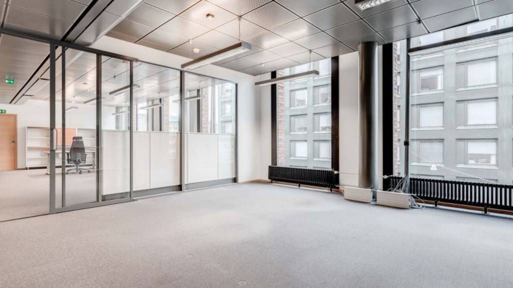 Urho kekkosen katu 3-7