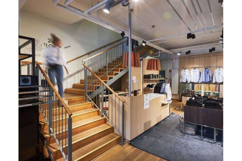 Hovioikeudenpuistikko 16