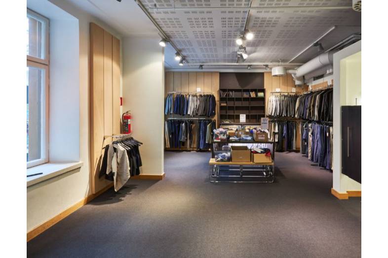 Hovioikeudenpuistikko 16